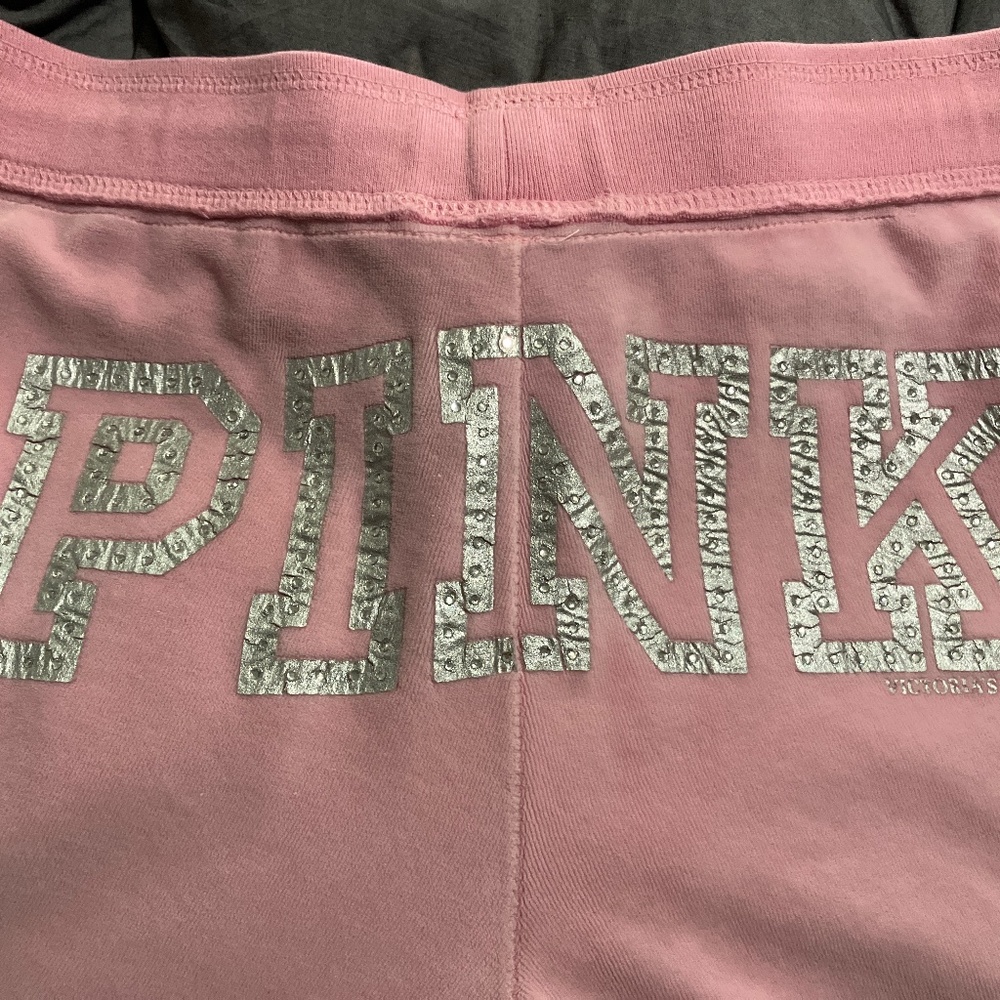 Victoria secret Pink Terry cloth sweats 💗